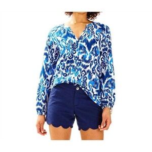 Lilly Pulitzer True Navy Buttercup shorts